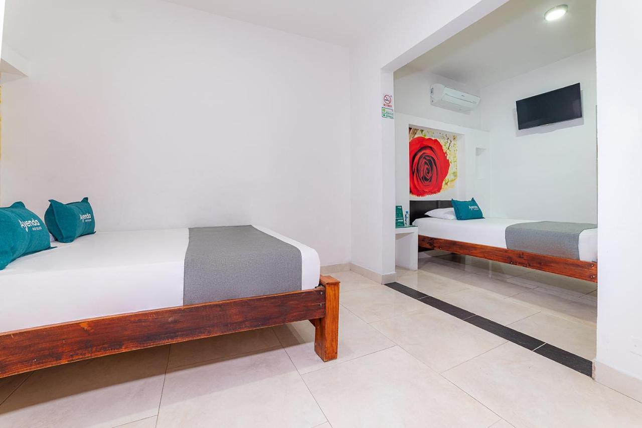 Hotel Ayenda Zhena Cúcuta Zewnętrze zdjęcie