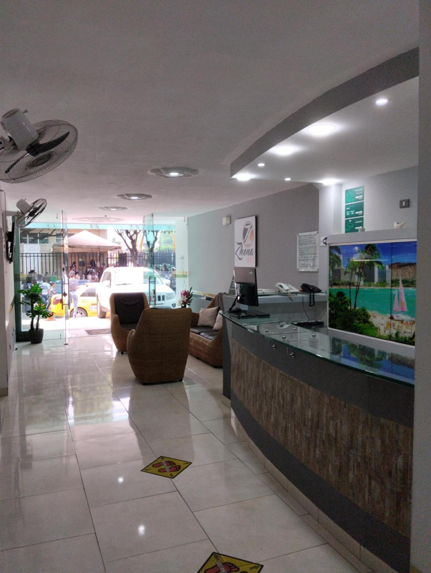 Hotel Ayenda Zhena Cúcuta Zewnętrze zdjęcie
